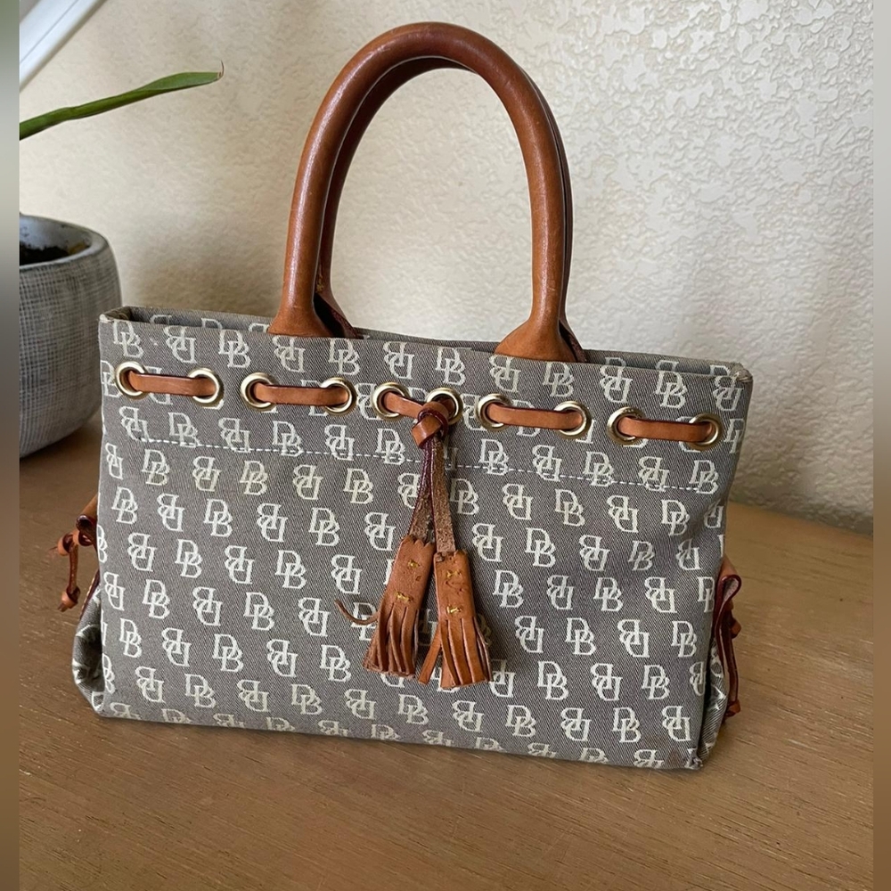 Must Have! Pristine Condition Mini Dooney & Bourk… - image 8